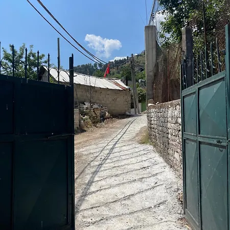 ゲストハウス Bazzar