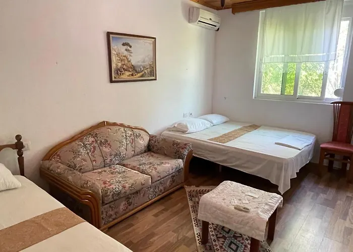 Bazzar * Gjirokastër